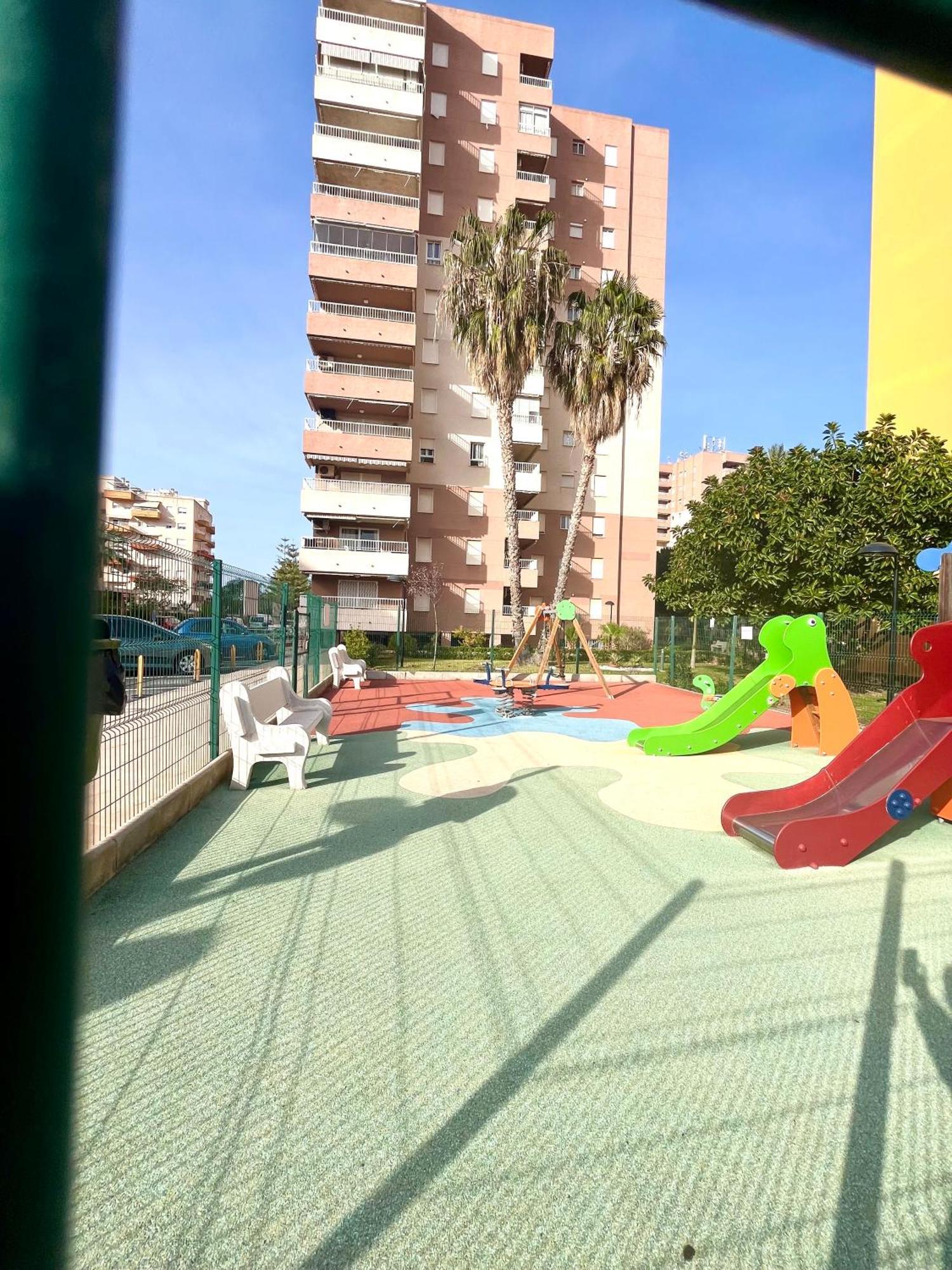 Apartamento En La Playa Canet, Muy Cerca De Valencia 카넷드버렝구어 외부 사진