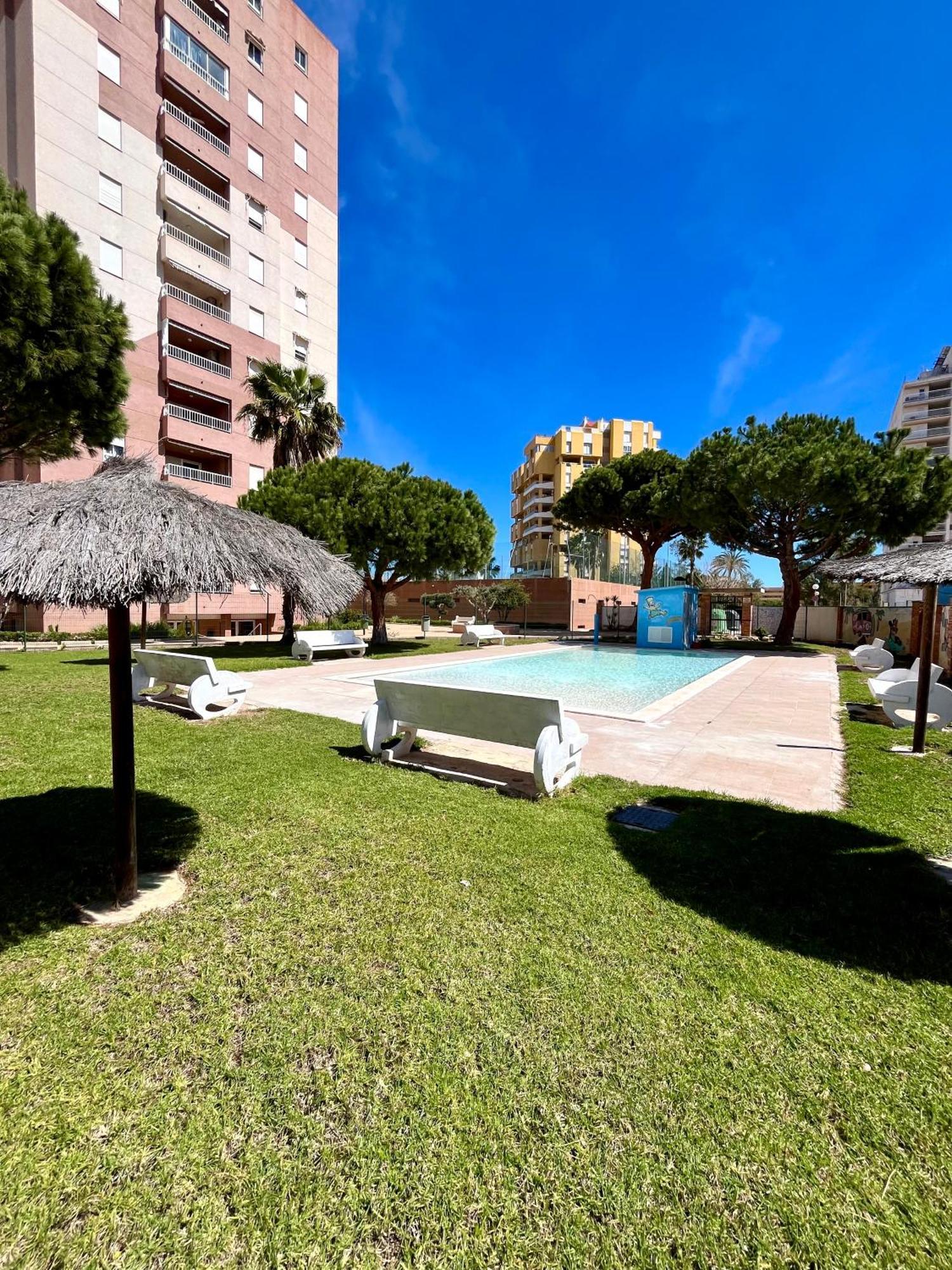 Apartamento En La Playa Canet, Muy Cerca De Valencia 카넷드버렝구어 외부 사진